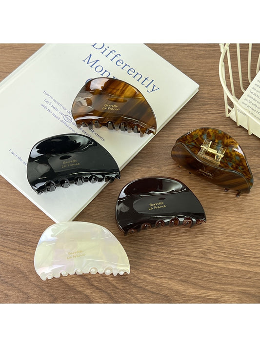 Beau - Elegant Shell Shaped Claw Clip