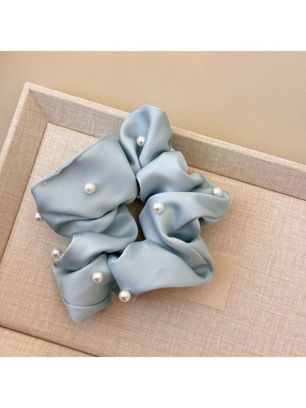 Gifty - Spring Sweet Solid Color Scrunchie