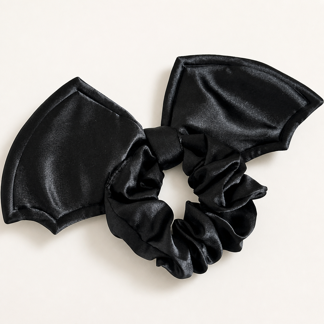 Halloween Bat Bow Scrunchie Set variant image