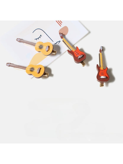 Beau - Stylish Guitar Shaped Hair Clip