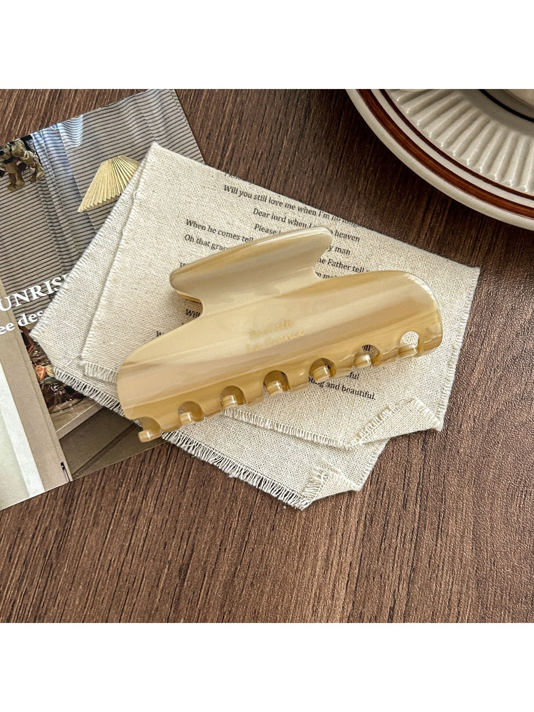 Beau - Elegant Square Hair Claw Clip