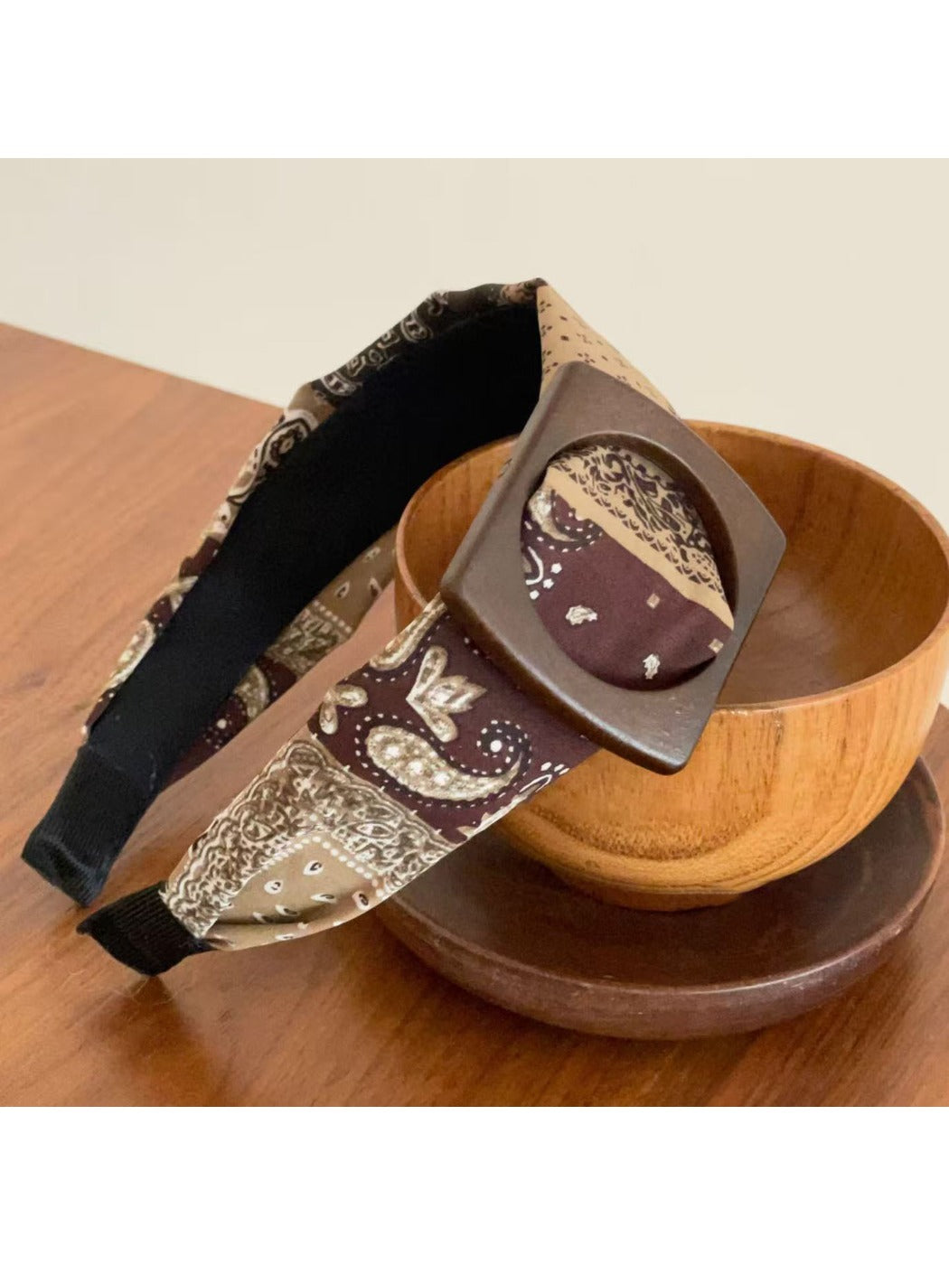 Gifty - Cashew Flower Wide-Edged Hair Hoop