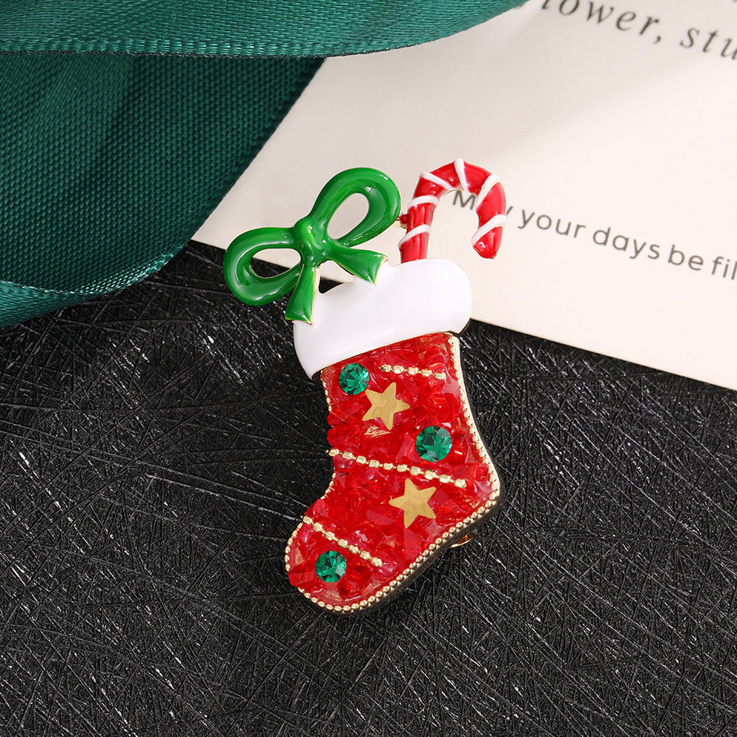 Stocking brooch, front view