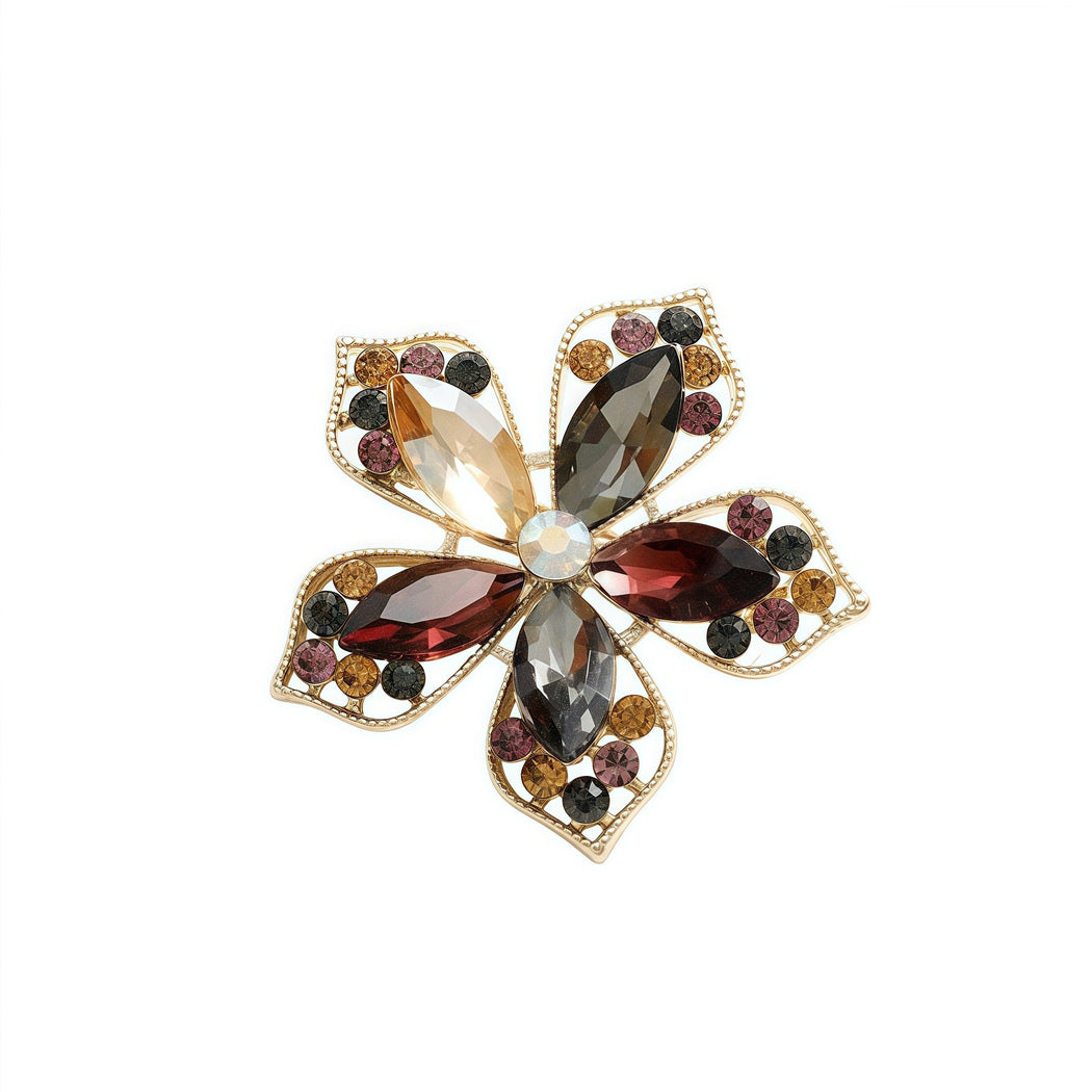 Style 7 brooch, front view