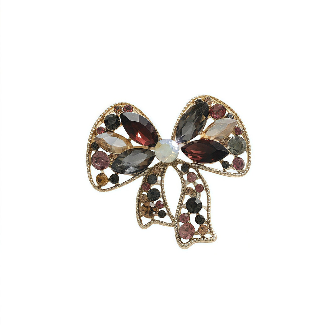 Style 8 brooch, front view