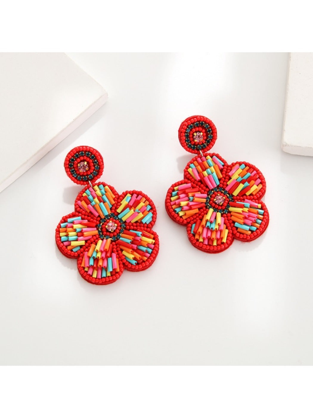 Earedge - Heart Shaped Floral Pendant Earrings