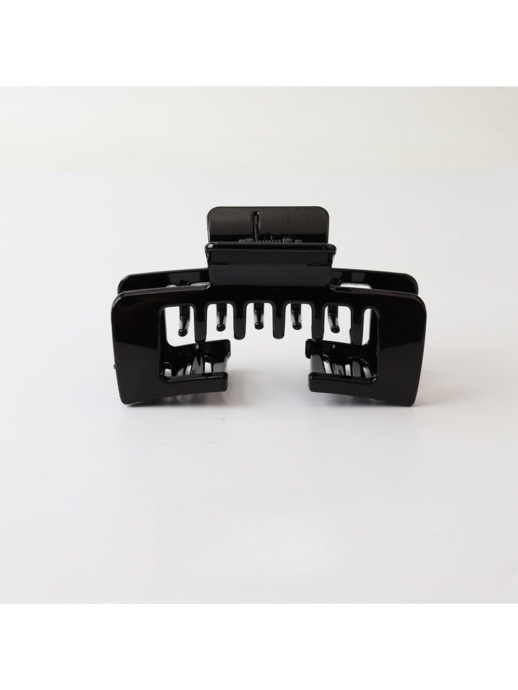 Beau - Minimal Square Open Notch Hair Claw Clip