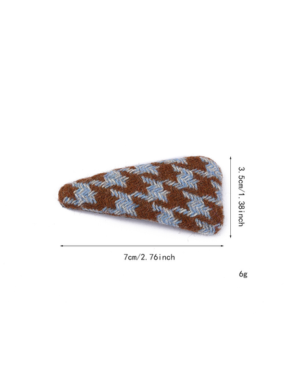 Beau - Geometric Oval Houndstooth Hair Clip