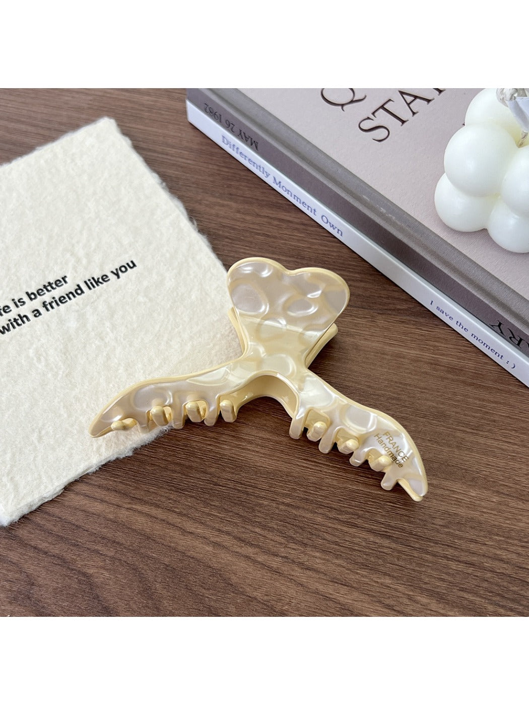 Beau - Retro Fishtail Silhouette Hair Claw Clip