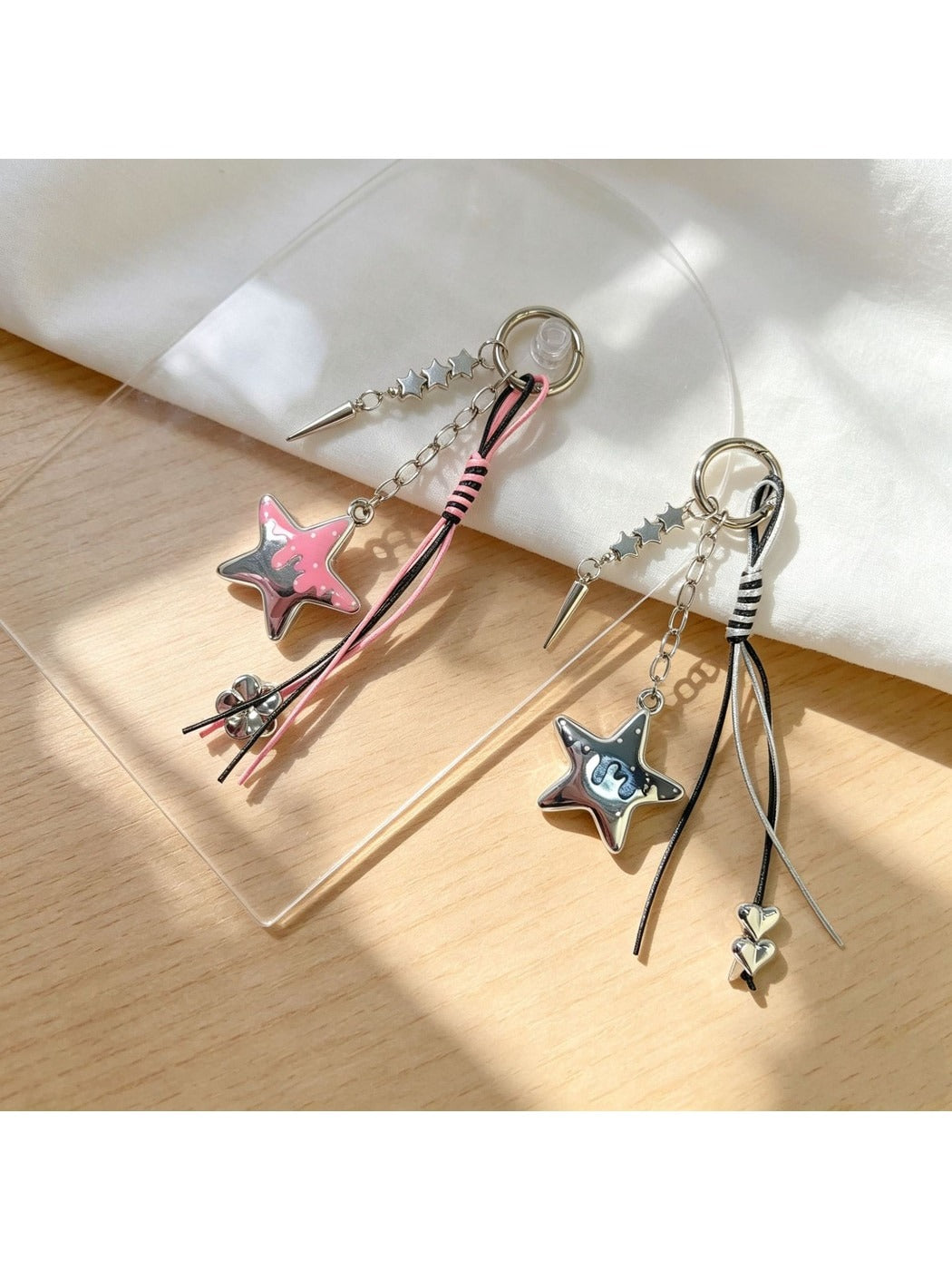 Keypus - Vintage Style Star Drop Bag Accessory Keychain