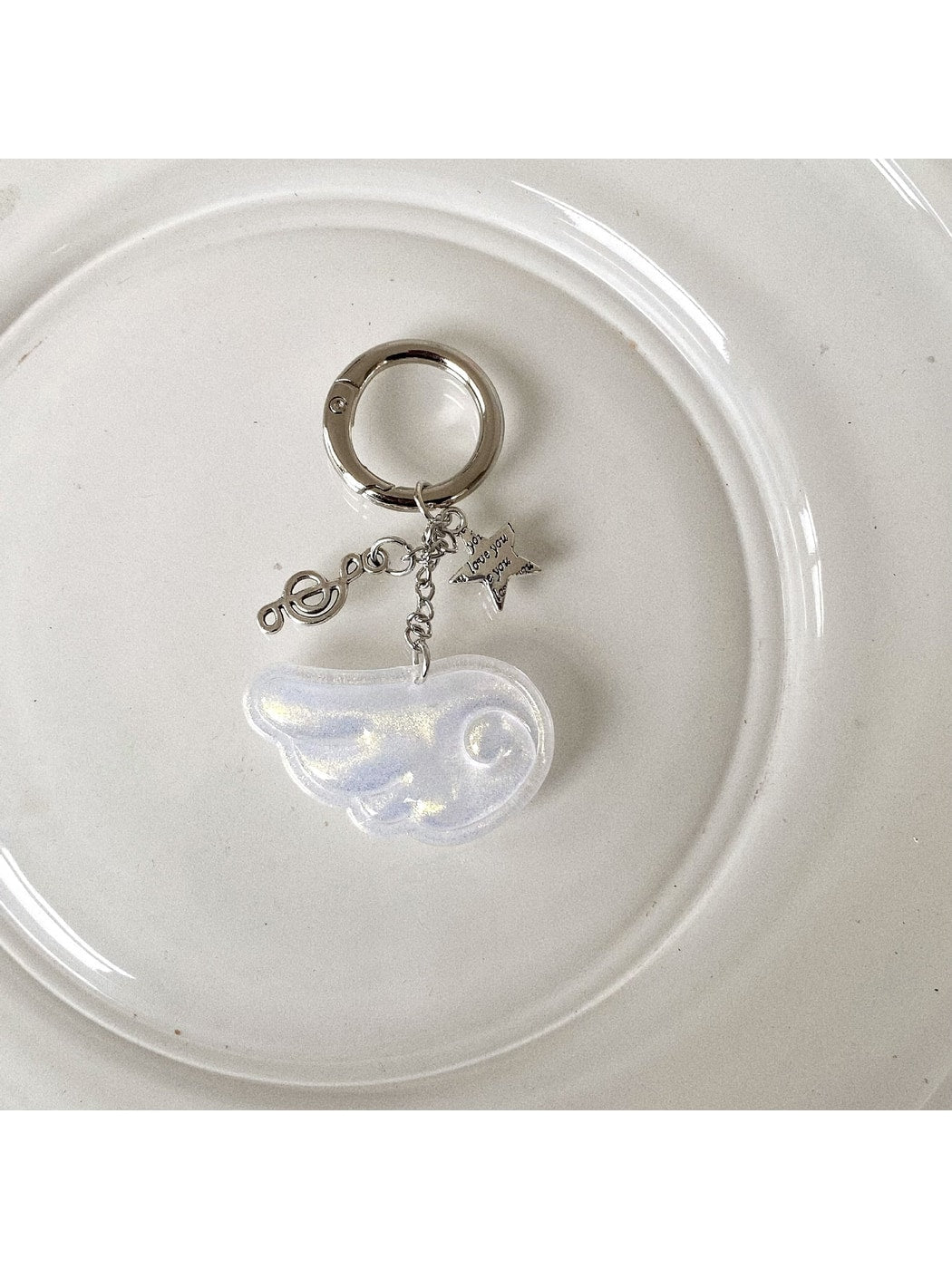Keypus - Acrylic Alloy Wing Music Note Bag Charm Keychain