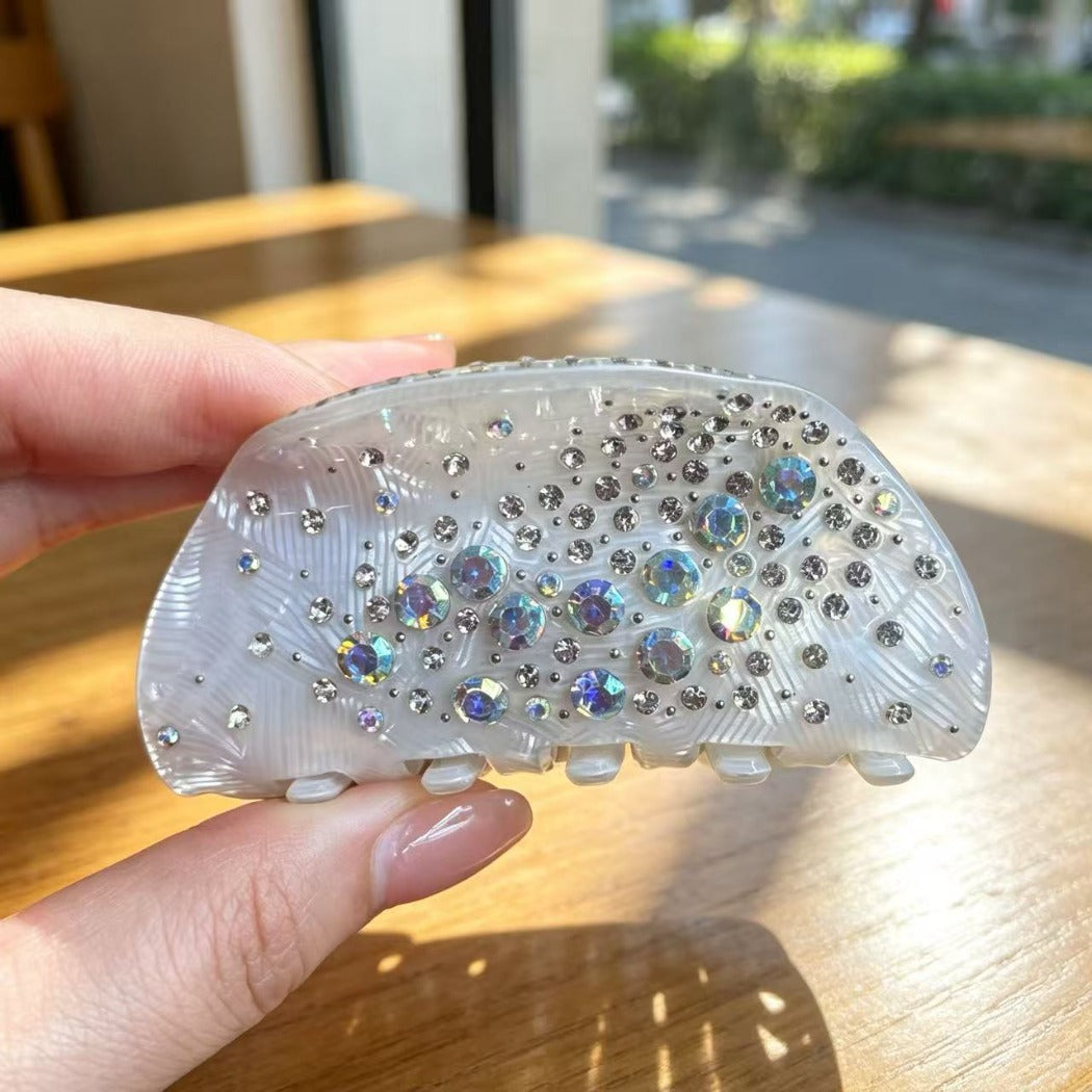 Beau - Sweet Half Moon Shape Claw Clip
