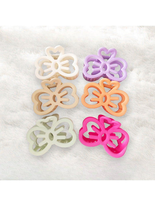 Beau - Openwork Bow Shape Plastic Alloy Claw Clip