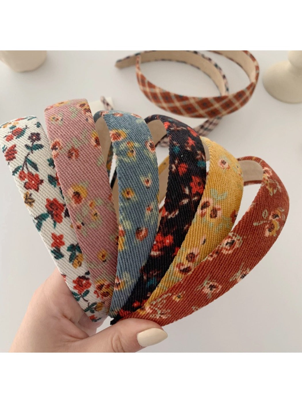 Gifty - Rural Style Flower Pattern Headband