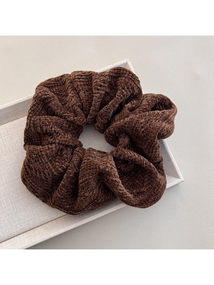 Gifty - Elegant Knitted Hair Scrunchie
