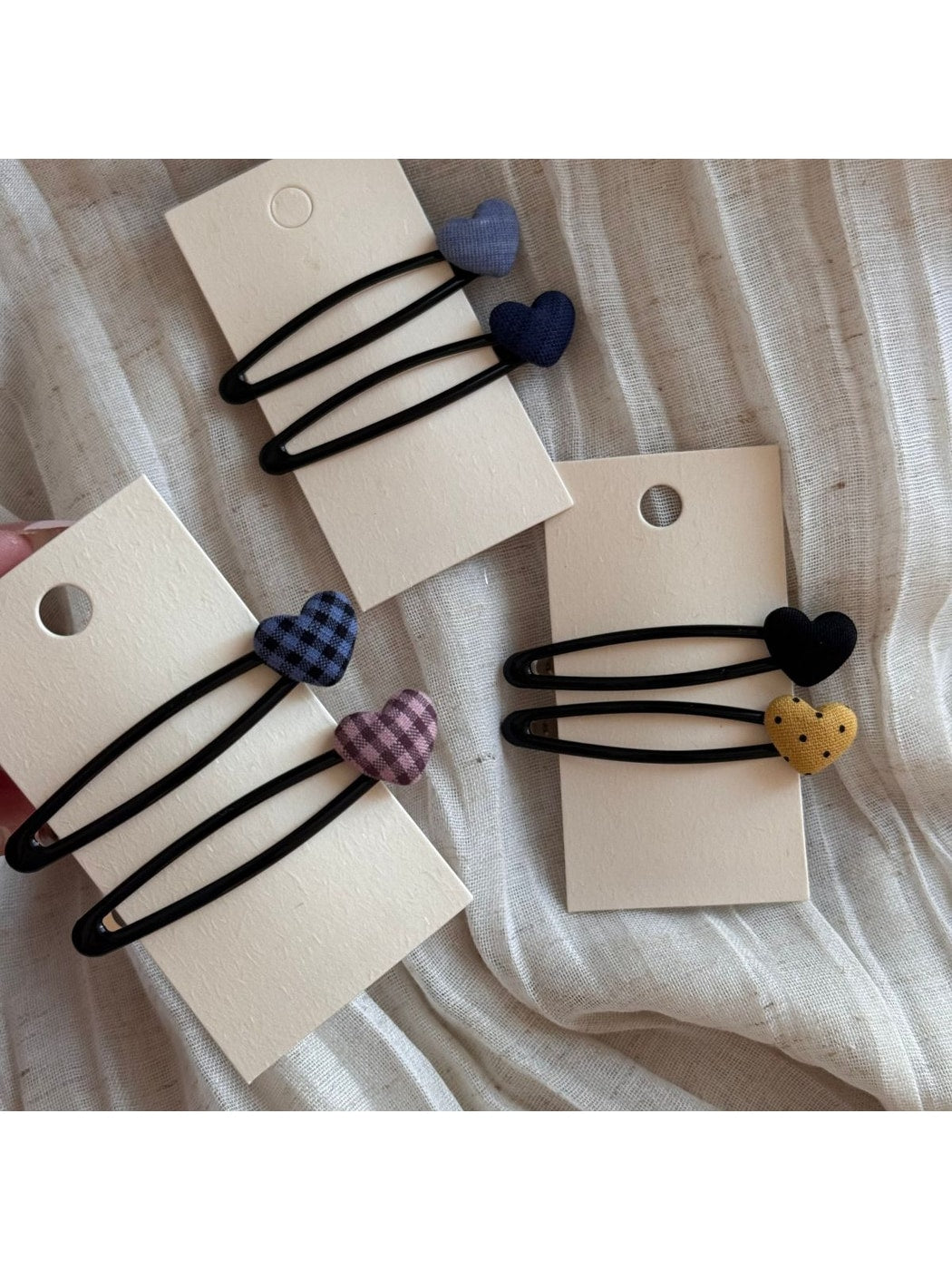 Beau - Plaid Fabric Heart Side Hair Clip