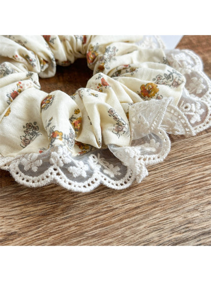 Gifty - Sweet Lace Hair Tie
