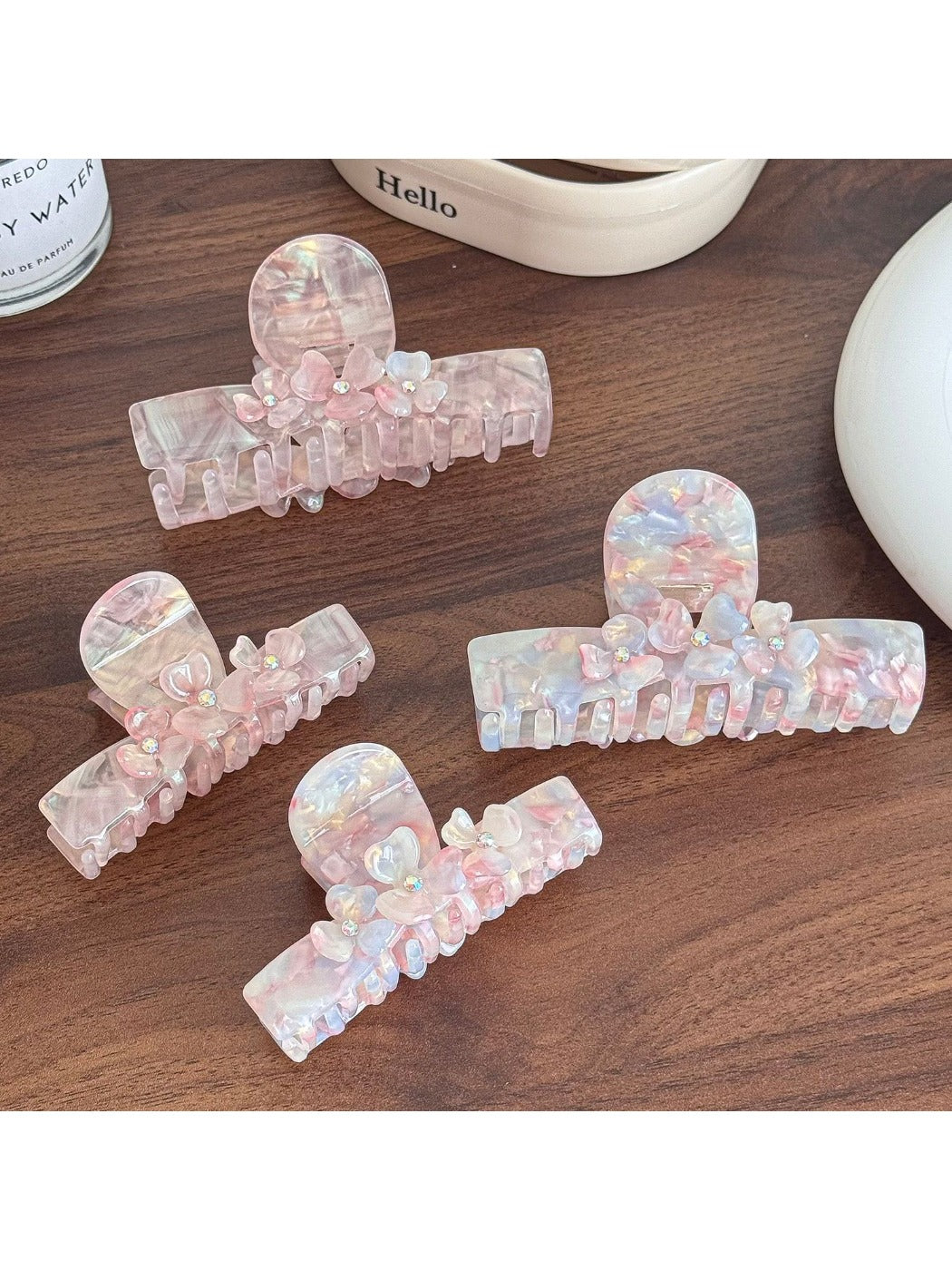 Beau - Acetate Hair Claw Clip with Flower Design