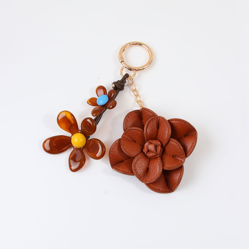 Keypus - Vintage Camellia Bag Charm Keychain