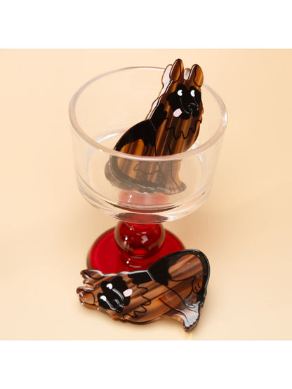 Beau - Bold Wolf Design Hair Clip