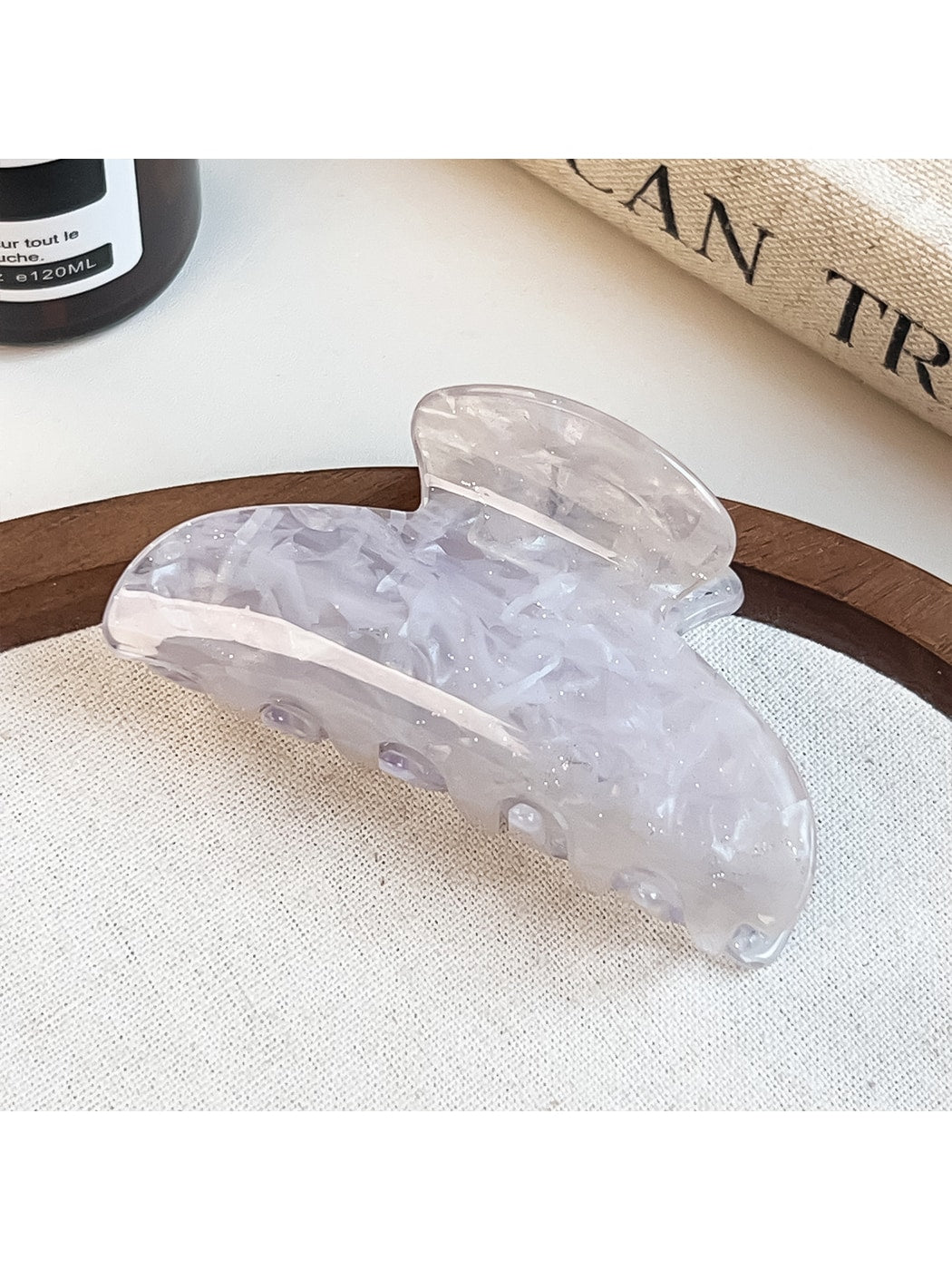 Beau - Glossy Geometric Acrylic Hair Styling Claw Clip