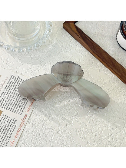 Beau - Minimalist Arch Hair Claw Clip