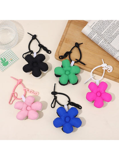 Keypus - Two-Tone Five-Petal Flower Keychain