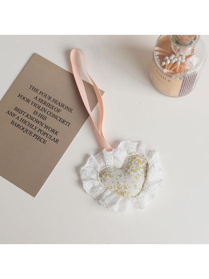 Keypus - Heart Shaped Pendant Perfect Valentine Gift