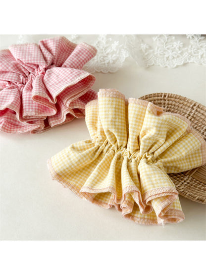 Gifty - Adorable Multicolor Plaid Fabric Scrunchie