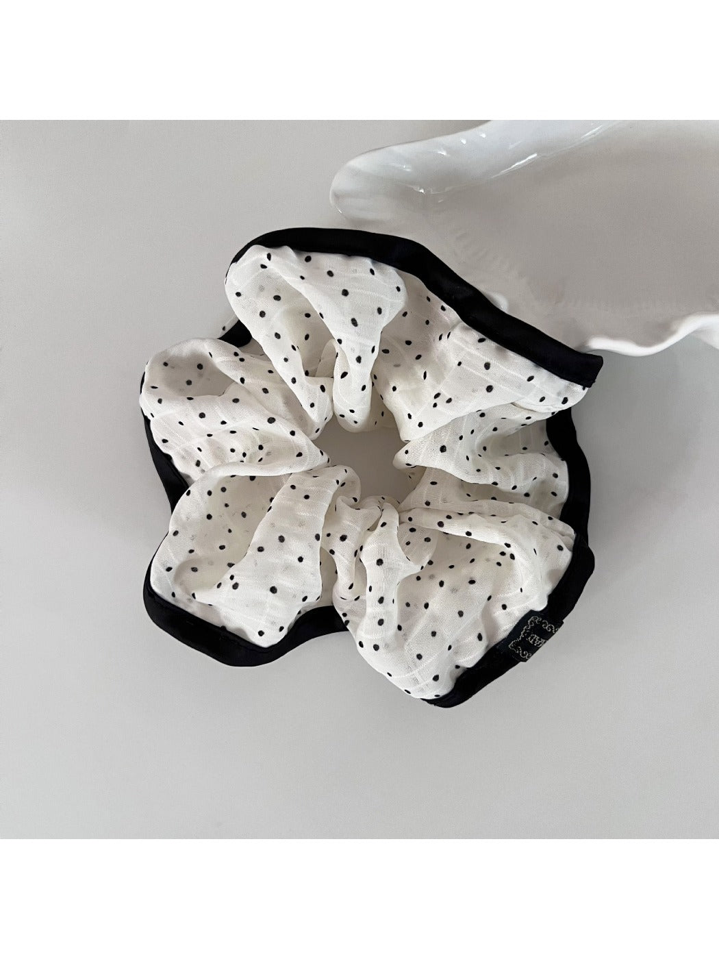 Gifty - Black White Polka Dot Hair Scrunchie