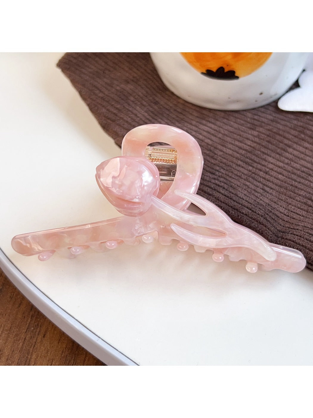 Beau - Sweet Floral Tulip Shape Hair Claw Clip