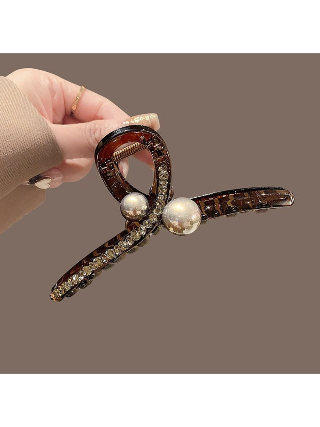 Beau - Versatile Shiny Half-Circle Hair Clip