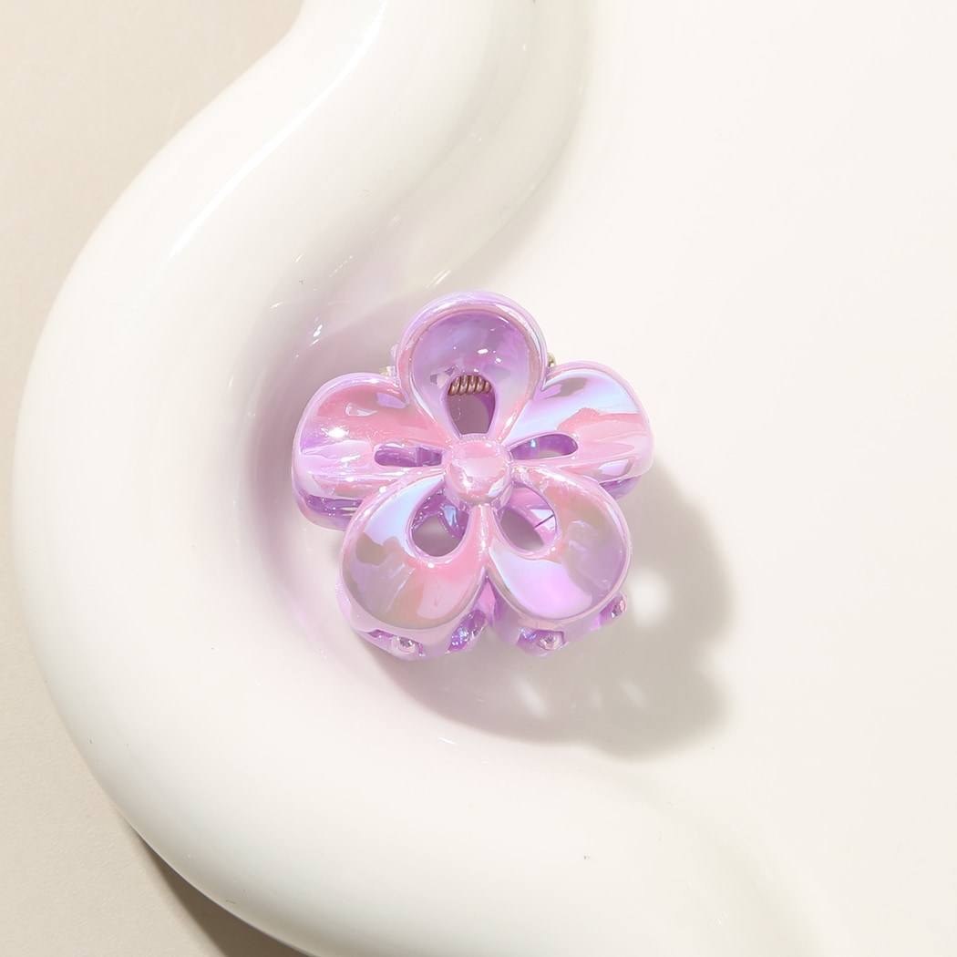 Beau - Glossy Petal Openwork PS Flower Claw Clip