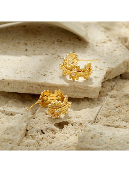 Earedge - Gold Tone Floral Openwork Textured Earrings