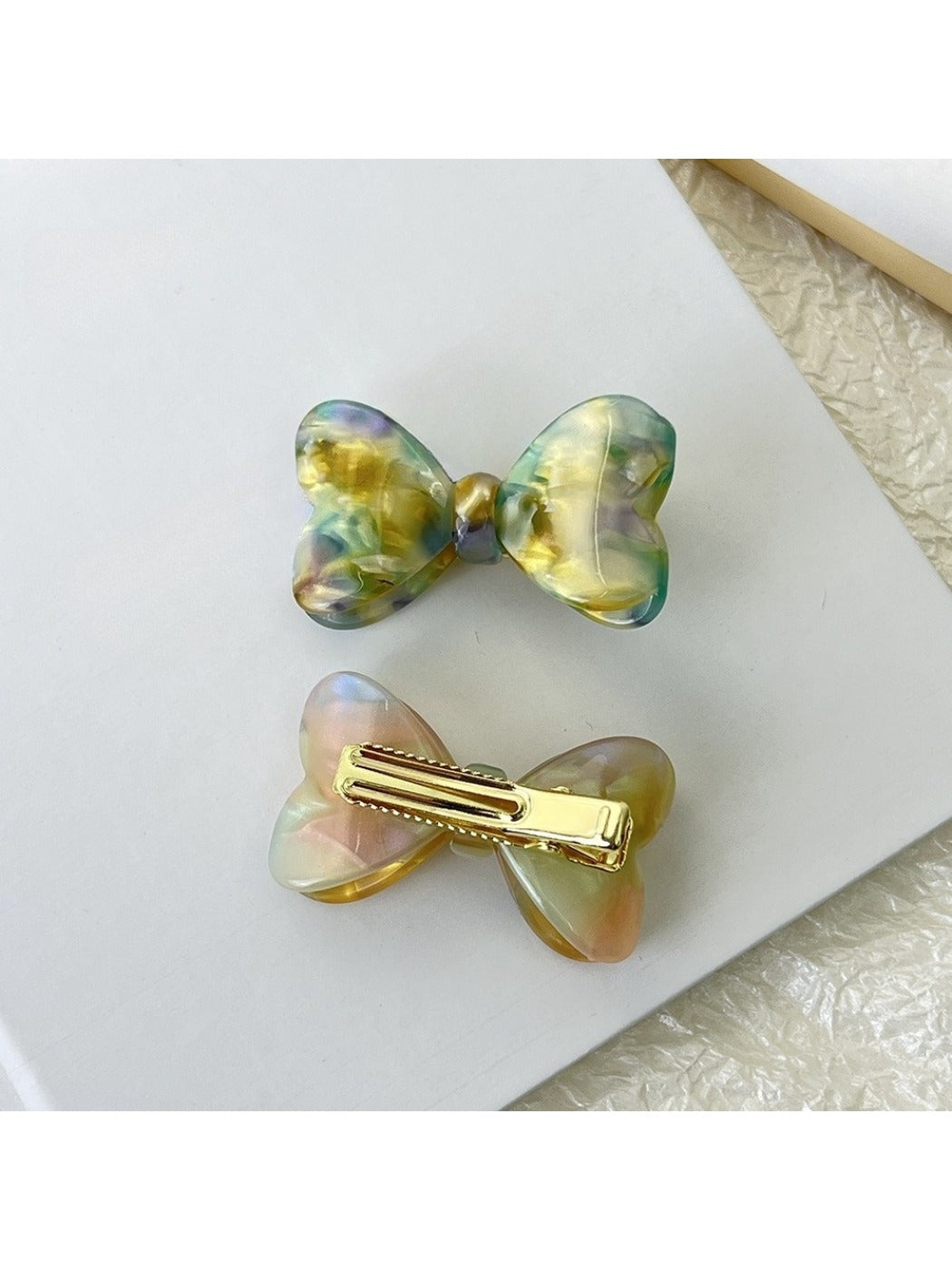 Beau - Cute Bow Shaped Hair Clip