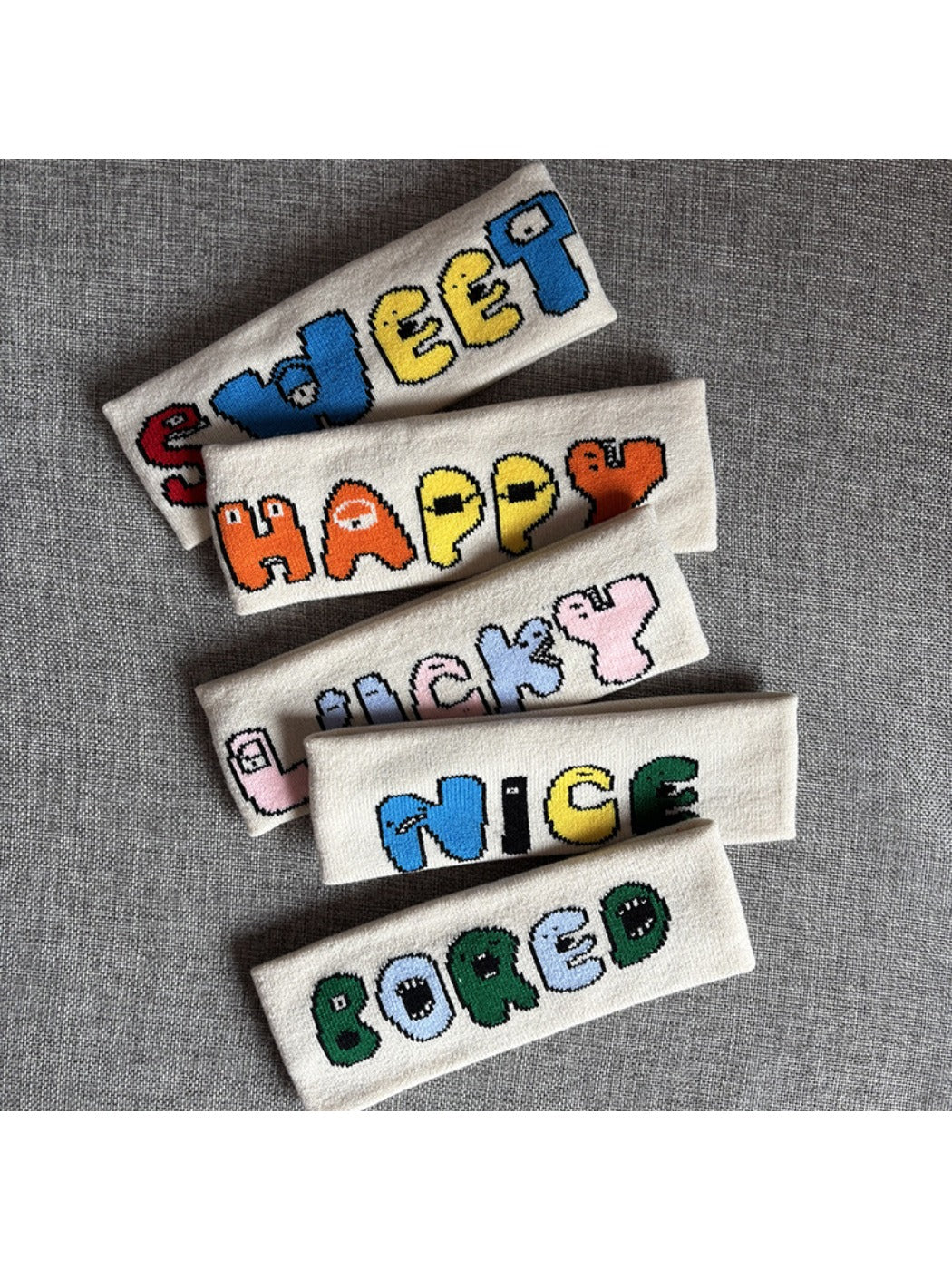 Gifty - Letter Pattern Sports Headband