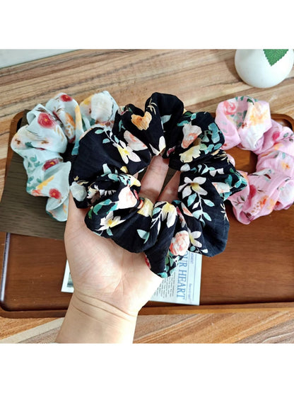 Gifty - Floral Chiffon Look Elastic Ponytail Scrunchie