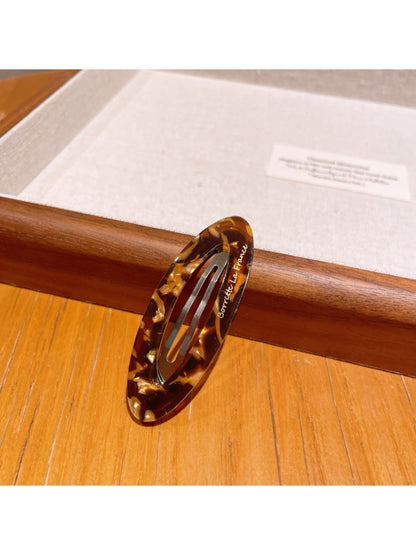 Beau - Oval-Shaped Openwork Hair Clip