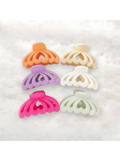 Beau - Layered Heart Cutout Everyday Style Claw Clip
