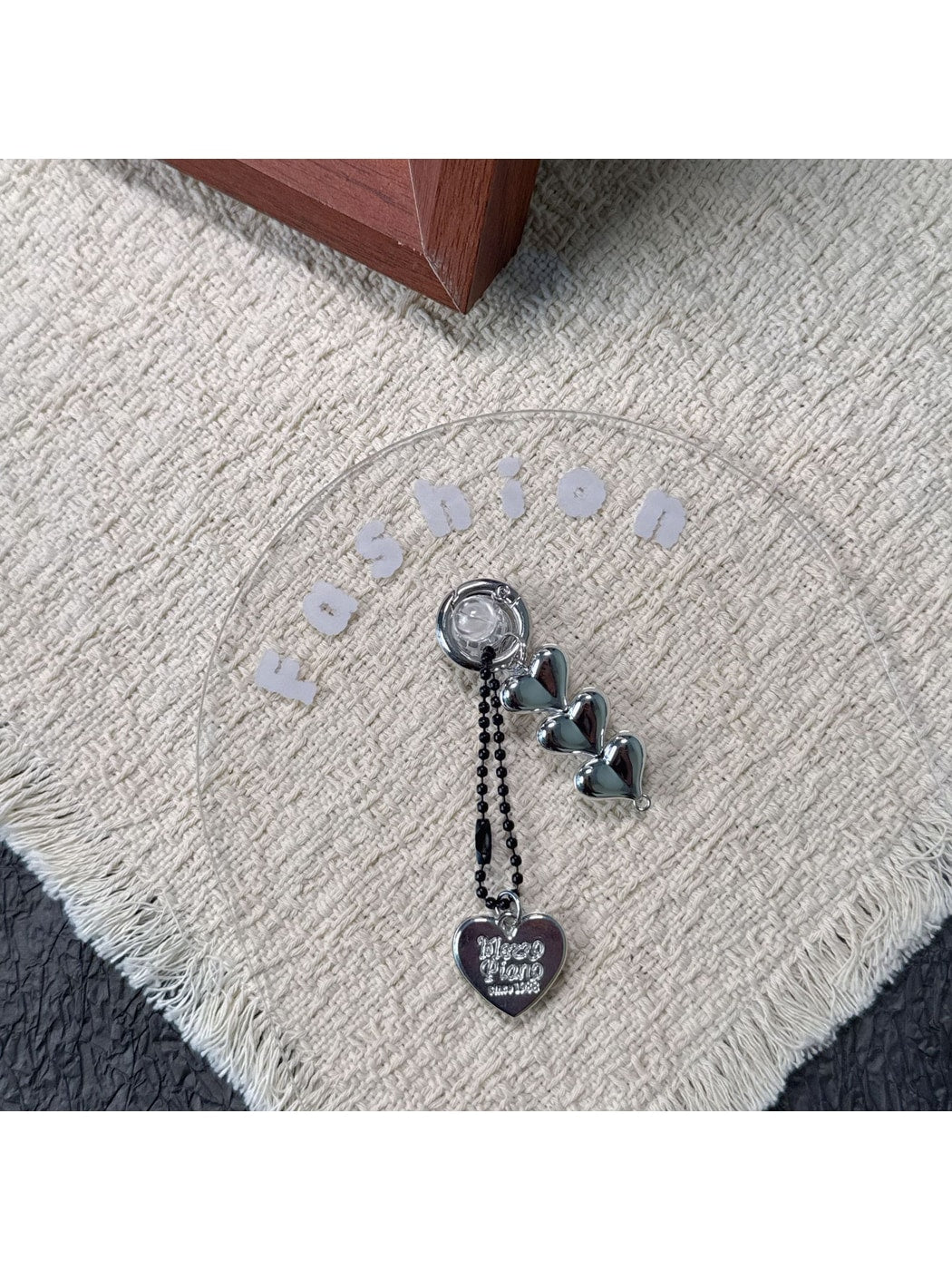 Keypus - Alloy Triple Heart Dangle Keychain