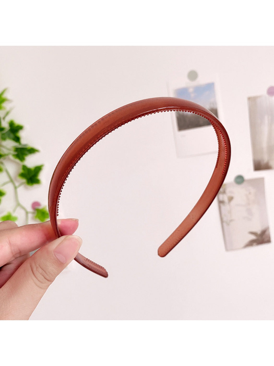 Gifty - Versatile Candy-Colored Headband