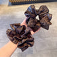 Gifty - Chic Leopard Print Scrunchie
