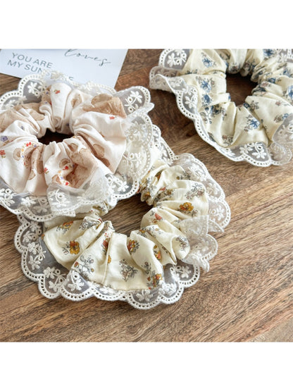 Gifty - Sweet Lace Hair Tie