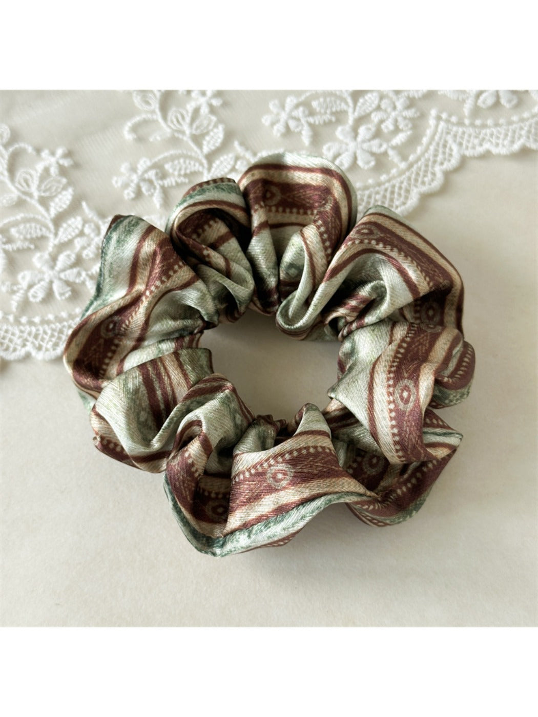 Gifty - Bohemian Satin Scrunchie with Flowing Ties