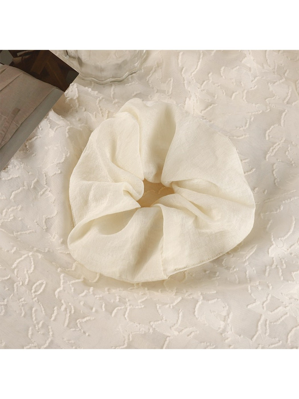 Gifty - Trendy Solid Color Ruched Scrunchie