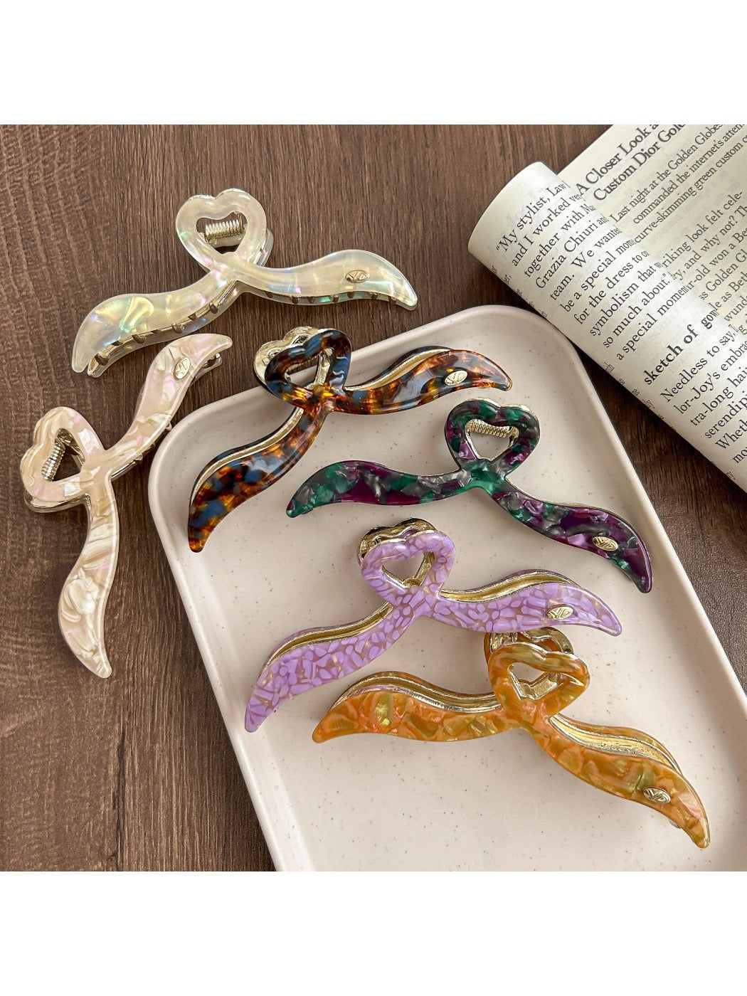 Beau - Gradient Textured Hair Claw Clip