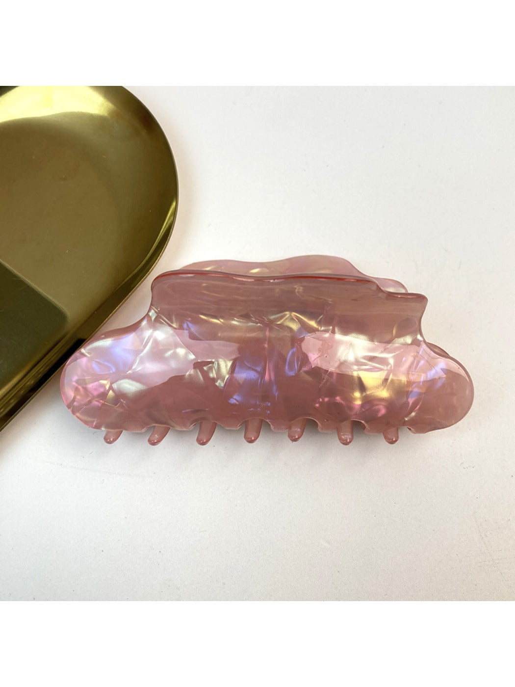 Beau - Cloud-Shaped Shark Clip