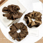 Gifty - Chic Leopard Pattern Scrunchie
