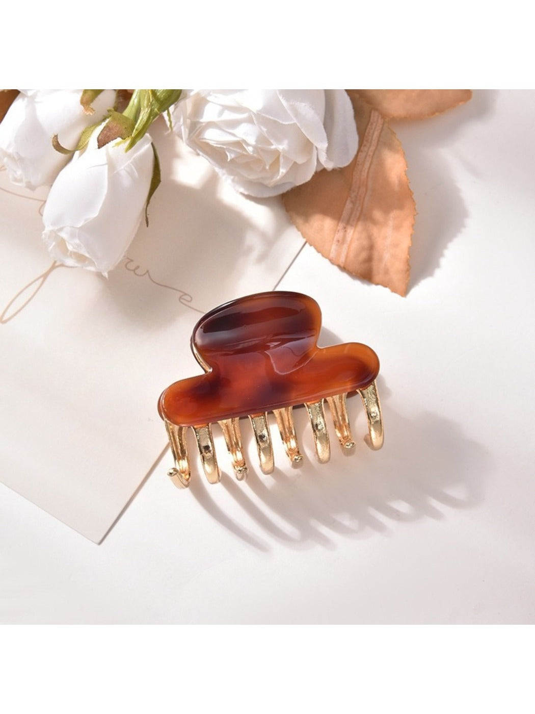Beau - Elegant Cloud Shaped Claw Clip