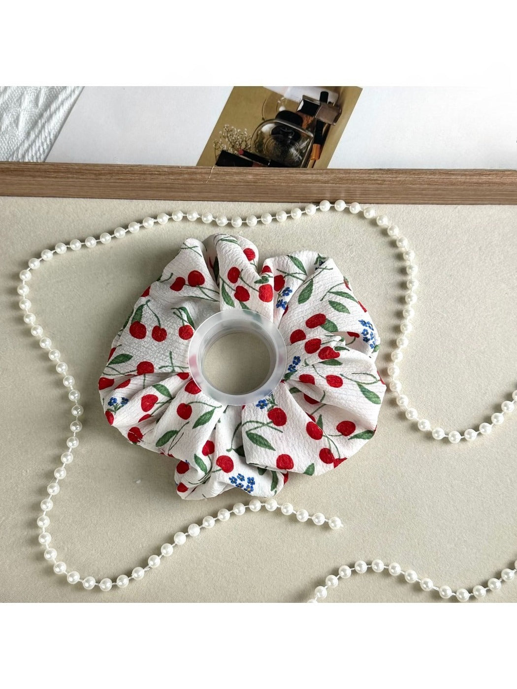 Gifty - Cherry Print Polyester Fabric Scrunchie